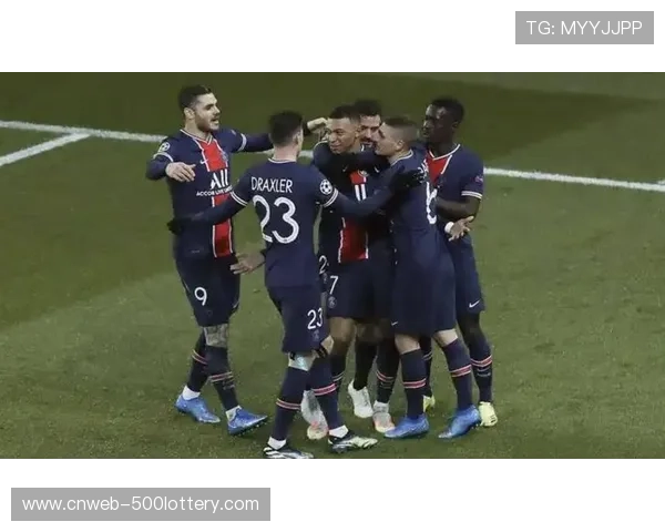 法甲第16轮后朗斯领先巴黎2分，半程冠军悬念留至末轮